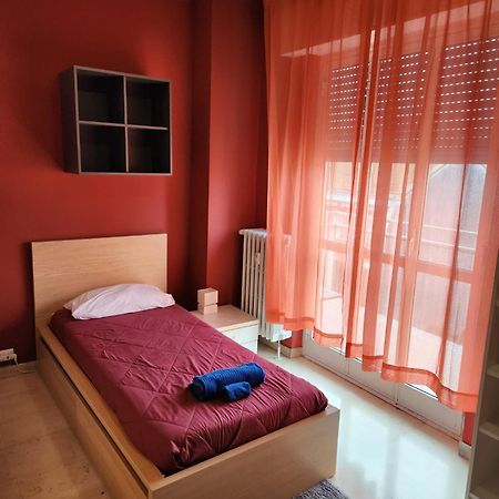 Guesthouse - Metro M1 Sesto Rondo Сесто-Сан-Джованні Екстер'єр фото